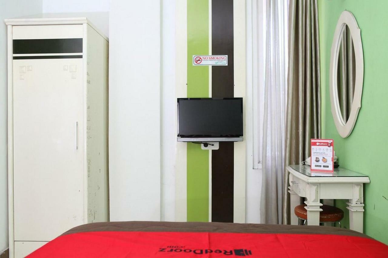 Reddoorz Plus @ Talaga Bodas Bandung Exteriör bild