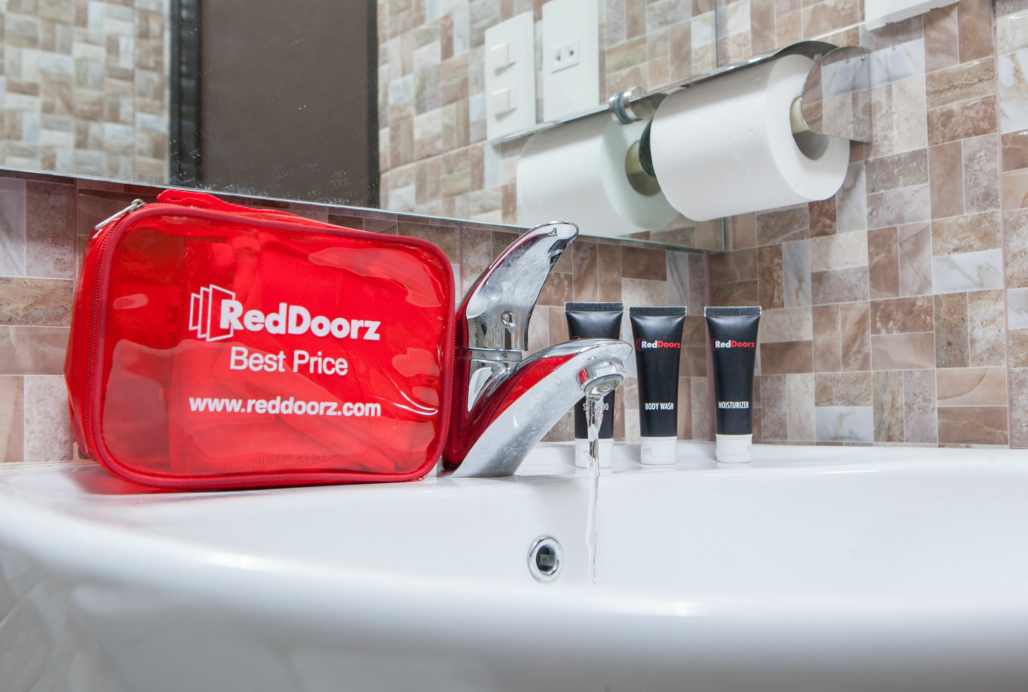 Reddoorz Plus @ Talaga Bodas Bandung Exteriör bild
