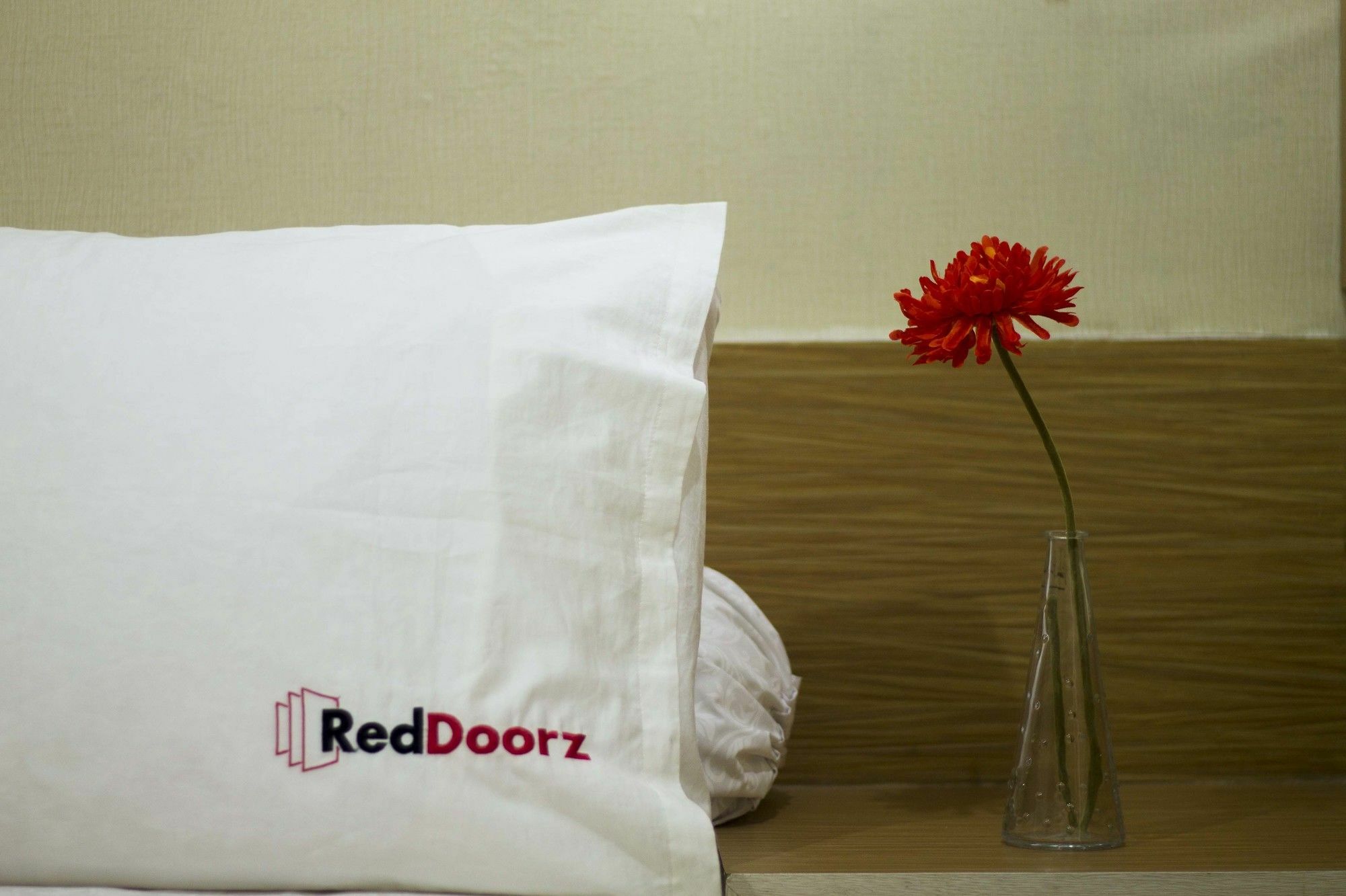 Reddoorz Plus @ Talaga Bodas Bandung Exteriör bild